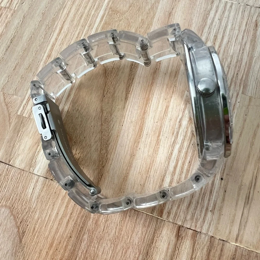 Relic ladies silver tone clear links fashion watch NEW BATTERY